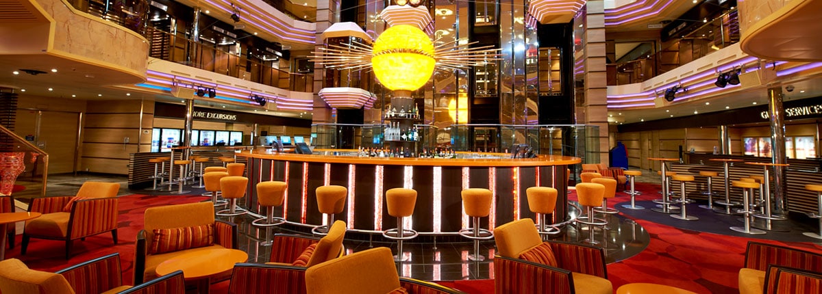 Carnival Valor - Atrium
